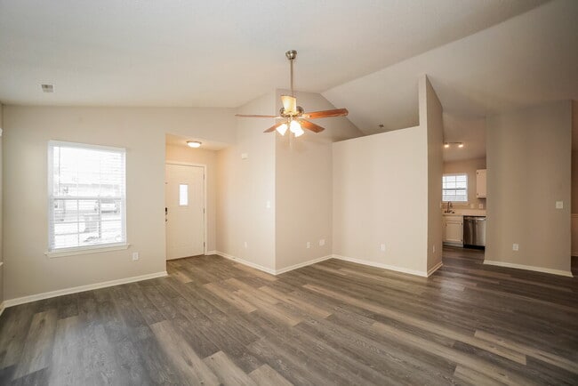 Foto del edificio - 4312 Village Trace Dr