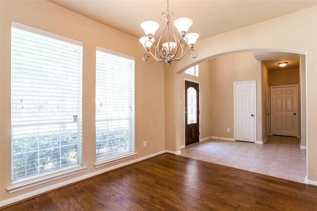 Foto del edificio - 15015 Misty Stone Ct