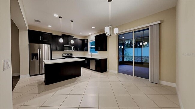 Foto del edificio - 3696 Brighton Park Cir