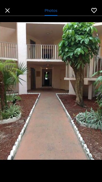 Foto del edificio - 4364 NW 9th Ave