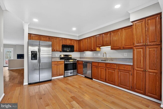 Foto del edificio - 8408 Millwood Dr