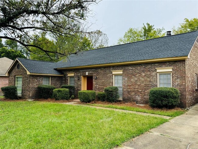 Foto del edificio - 2233 W Aberdeen Dr