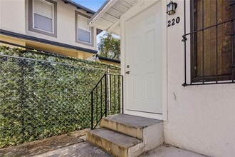 Building Photo - 218 SW 6th Ave Building Photo - 218 SW 6th Ave