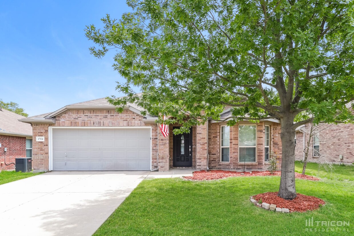 Foto principal - 1704 Bob Dr