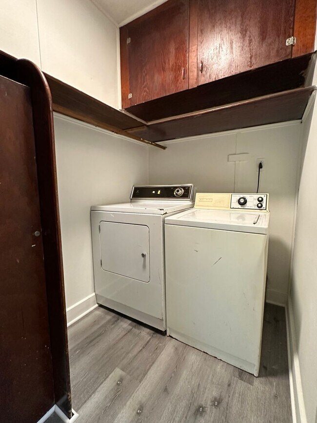 441 W Church St Unit 1, Slatington, PA 18080 Room for Rent in