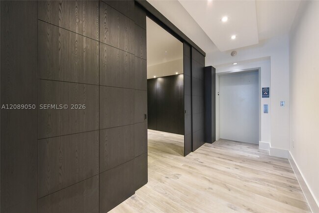 Foto del edificio - 1010 Brickell Ave
