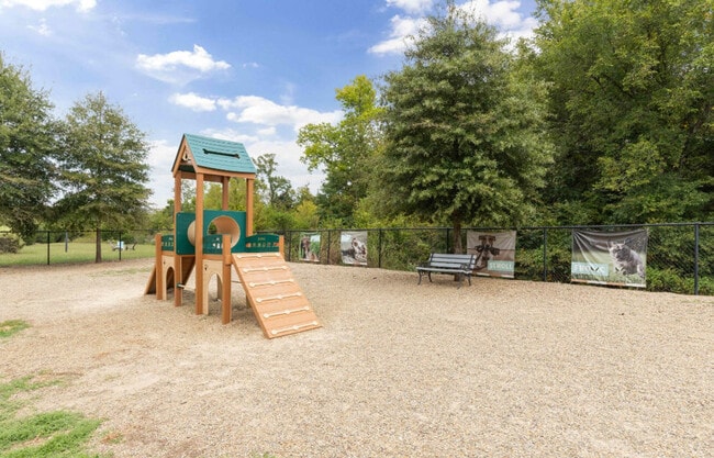 Building Photo - 8601 Lenten Rose Ct