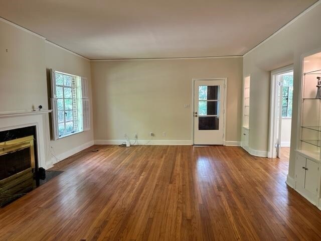 Building Photo - 1441 Country Club Dr