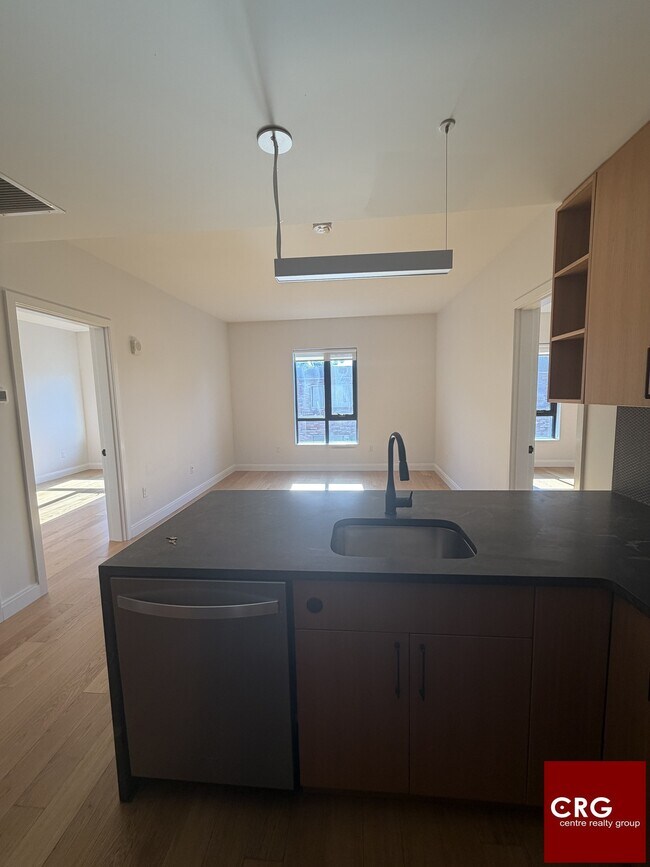 Building Photo - 83-84 Gardner St. Unit U306