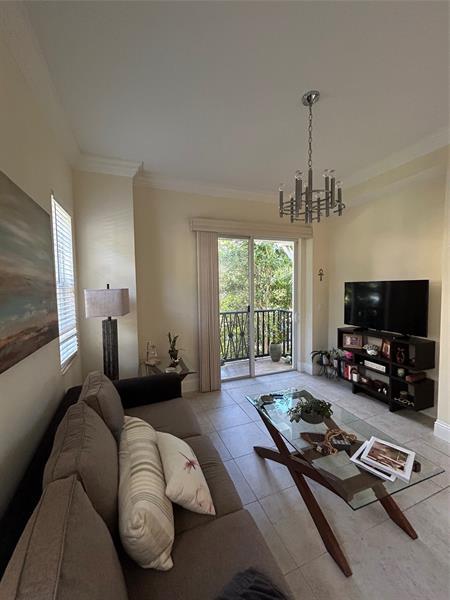 Building Photo - 226 N Latitude Cir