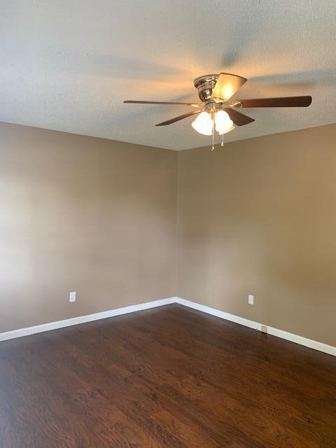 Building Photo - 4995 Gold Pointe Dr