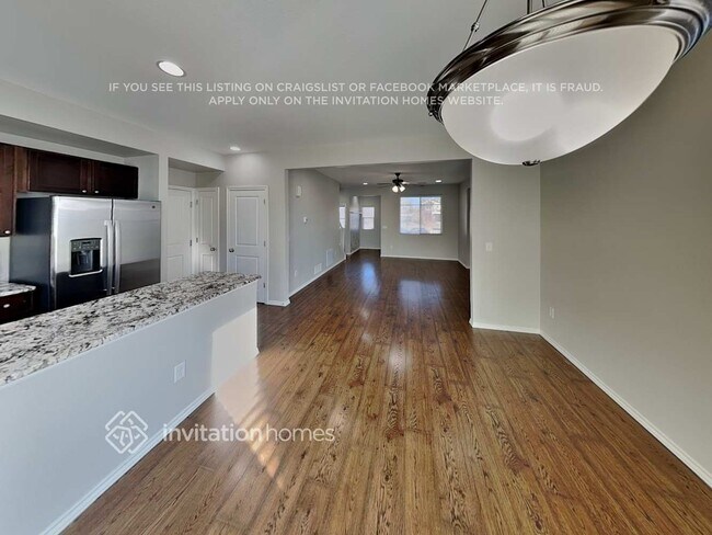 Foto del edificio - 341 Kalkaska Ct