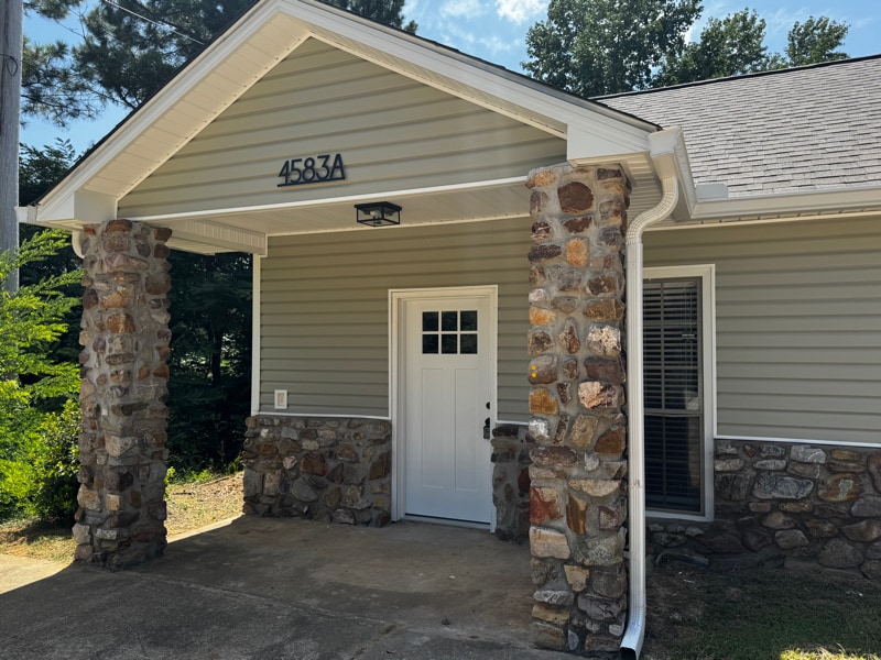 Primary Photo - 4583 Congo Rd