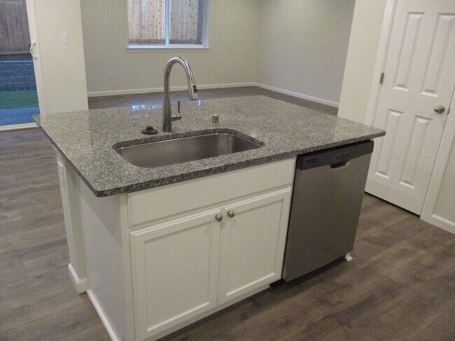 Foto del edificio - 3 Bedroom, 2.5 Bathroom Andasio Villiage H...