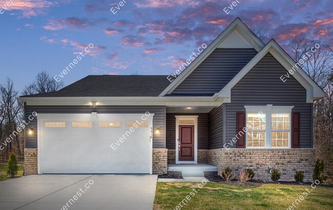 Foto del edificio - 9016 Maple Run Dr