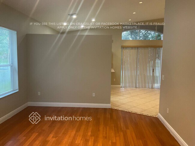 Foto del edificio - 2345 SW 131st Ave