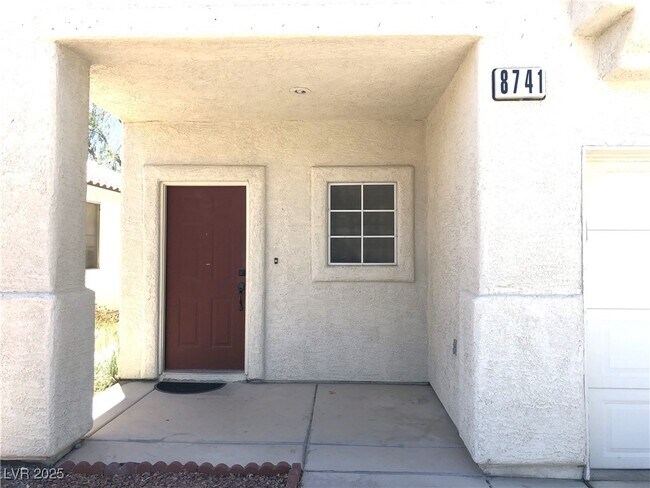 Foto del edificio - 8741 Emsdale Ct