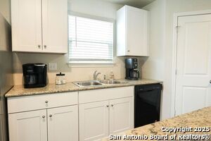 Foto del edificio - 12035 kettle