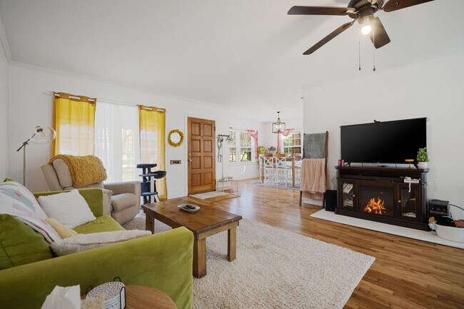 Foto del edificio - MOVE IN SPECIAL PARK HILL HOUSE