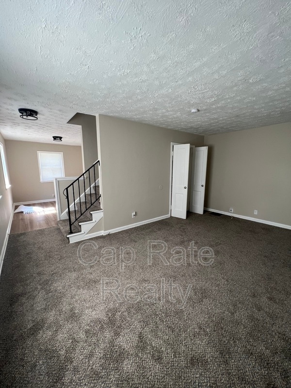 Foto del edificio - 57 N Waverly St