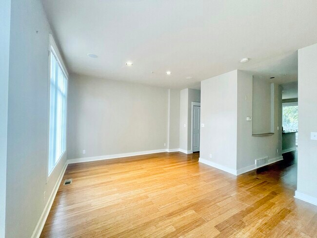 Foto del edificio - 11840 SE 4th Pl