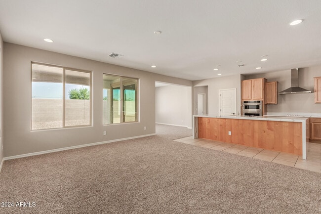 Building Photo - 8854 W Palo Verde Dr