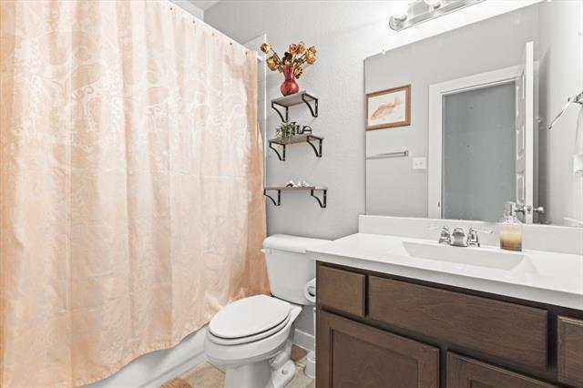 Foto del edificio - 1526 Calcot Ln