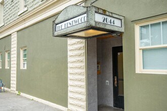 Building Photo - 2044 N Kilpatrick St