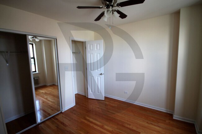 Foto del edificio - 5050 N Sheridan Rd