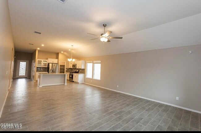 Building Photo - 1208 Golden Summer Pl