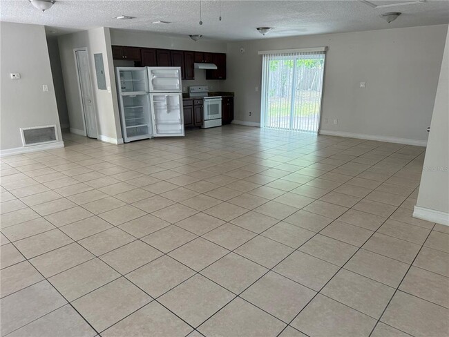 Building Photo - 4609 Marbello Blvd