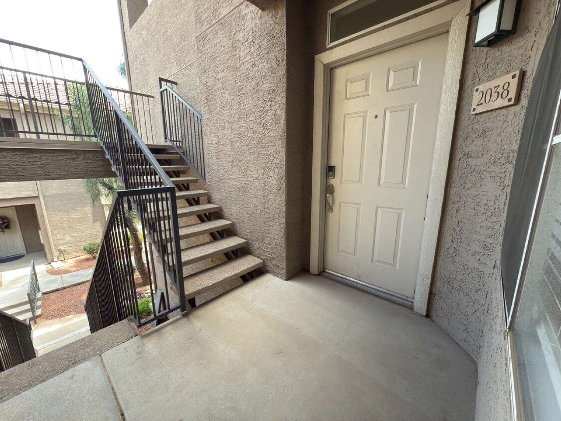 "Charming 1-Bedroom Retreat with Fireplace... - "Charming 1-Bedroom Retreat with Fireplace...