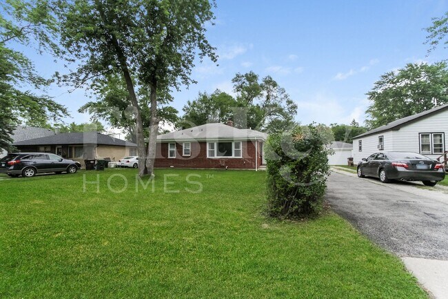 Foto del edificio - 21939 Millard Ave