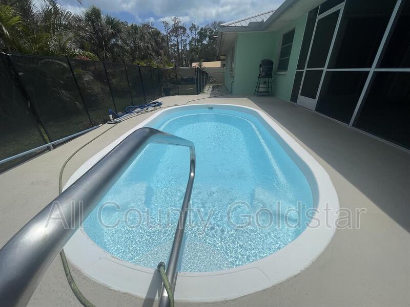 Foto principal - 1845 Edison Dr