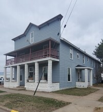 Building Photo - 2324 Wyatt Ave