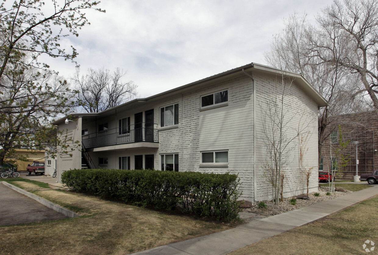 Primary Photo - 317 Remington St