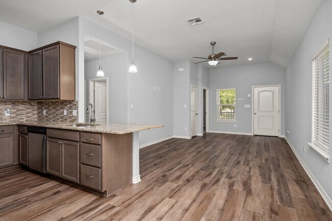 Foto del edificio - 1314 Antone St