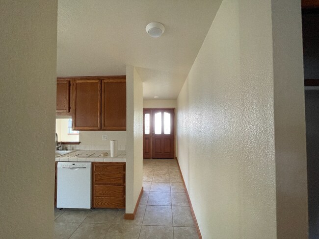 Foto del edificio - 6336 Pryor St