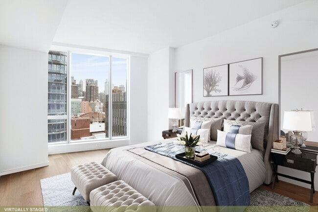Building Photo - Stunning oversized bright and sunny 1BR