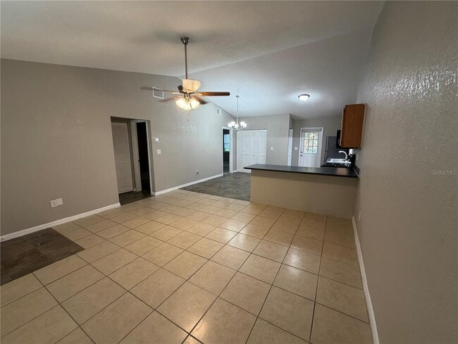 Foto del edificio - 156 Shannon Dr