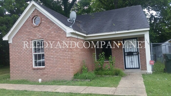 Primary Photo - Cute Brick Home!
