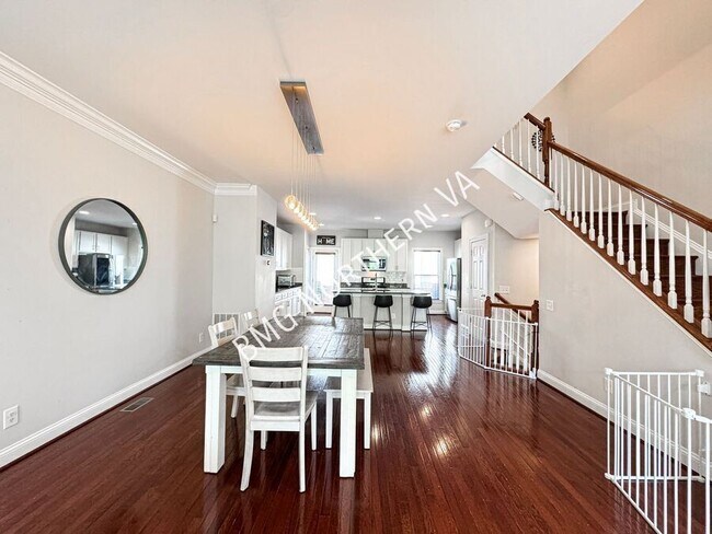 Foto del edificio - 9471 Canonbury Square