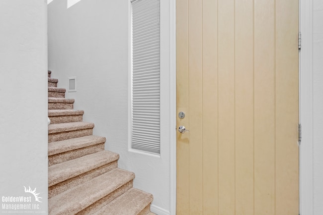 Foto del edificio - Gorgeous 2Bdm 2Ba Home with Golf-Course Vi...
