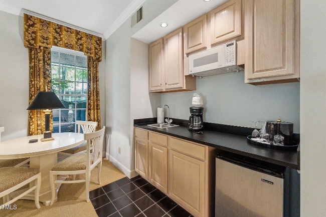 Foto del edificio - 11470 Club Dr