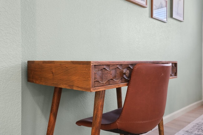 Building Photo - 1337 N Pershing Ave