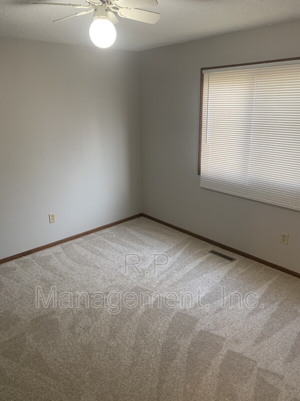 Foto del edificio - 3600 3rd St NE