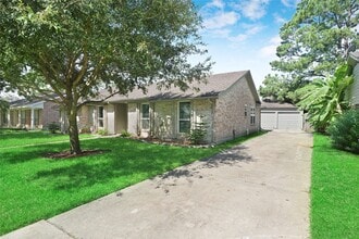 Building Photo - 1726 Ashford Hollow Ln