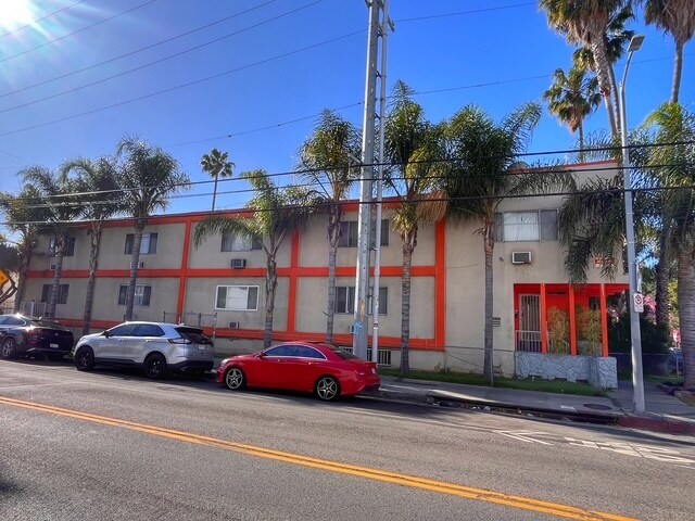 Foto del edificio - Beachwood Plaza