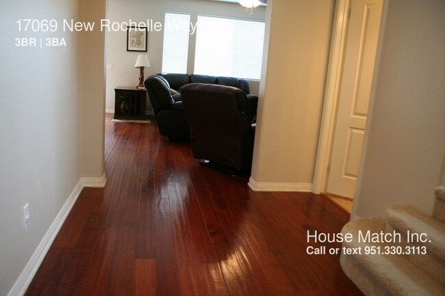 Foto del edificio - 17069 New Rochelle Way