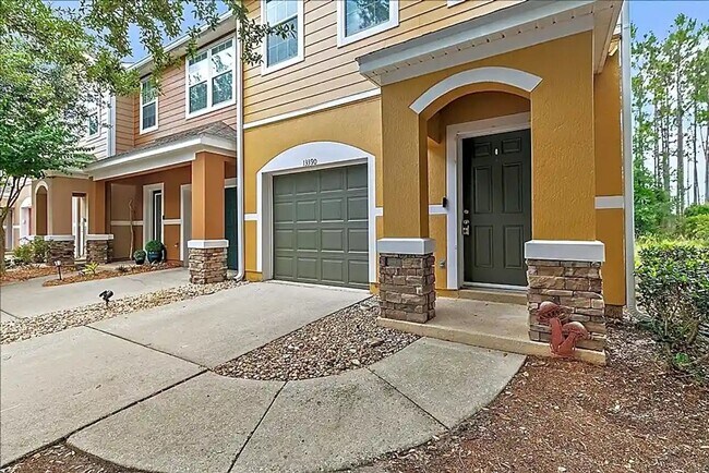 Foto del edificio - Peaceful Preserve Views in this Bartram Pa...
